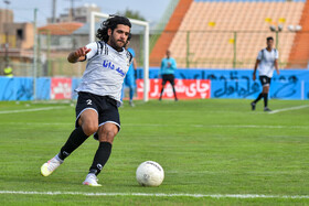 هفته دهم لیگ برتر فوتبال، صنعت نفت آبادان و نفت مسجدسلیمان