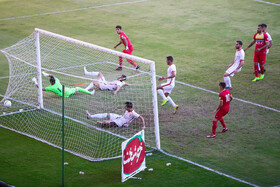 هفته پانزدهم لیگ برتر فوتبال، فولاد - شهرخودرو