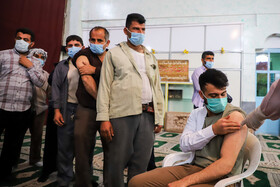 آغاز واکسیناسیون کارکنان سازمان آرامستانهای اهواز