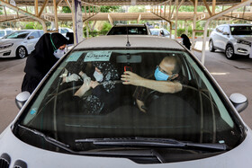 واکسیناسیون خودرویی افراد بالای ۷۰ سال در اهواز