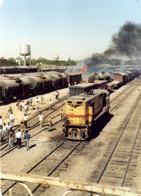 شب هول ۴ آذر ۶۵