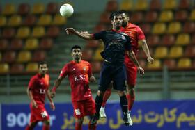 هفته نهم لیگ برتر فوتبال، فولاد – نساجی