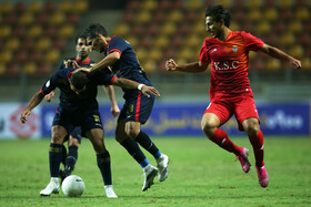 هفته نهم لیگ برتر فوتبال، فولاد – نساجی