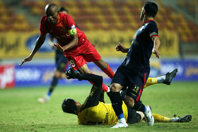 هفته نهم لیگ برتر فوتبال، فولاد – نساجی