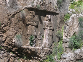 حفر چاه در محدوده نیایشگاه باستانی اشکفت ‌سلمان