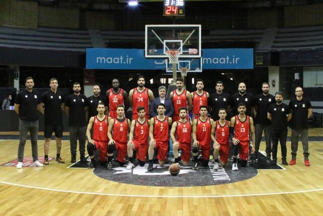 هیچ کسی به اندازه باشگاه فولاد پول حیف و میل نمی‌کند / هیات را تحویل می‌دهم!