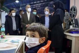 بازدید استاندار خوزستان از نمایشگاه دستاوردهای پژوهشی و فناوری