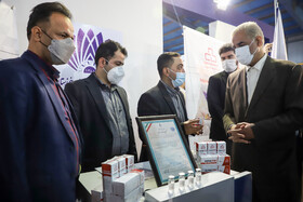 بازدید استاندار خوزستان از نمایشگاه دستاوردهای پژوهشی و فناوری