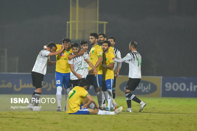 منصوریان نمیتواند کاری کند / مشکل صنعت نفت مدیریتی است منصوریان نمیتواند کاری کند / مشکل صنعت نفت مدیریتی است