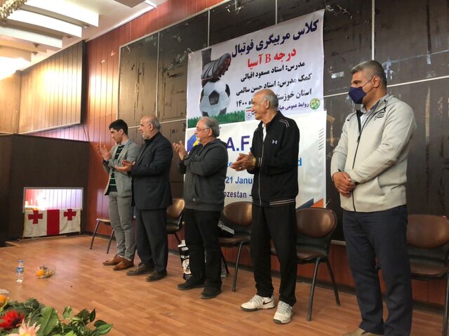 حق پخش را بدهند، تیمهای نفتی خوزستان منتظر پول وزرات نفت نمیمانند