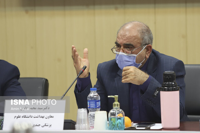 ۱۶ درصد خوزستانی‌ها هنوز واکسن نزده‌اند / انتقال ۵۰ درصد موارد بیماری در خانواده‌ها