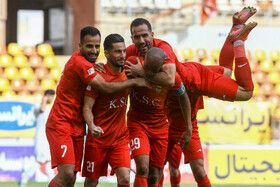 هفته بیست و یکم لیگ برتر فوتبال؛ فولاد-ذوب‌آهن