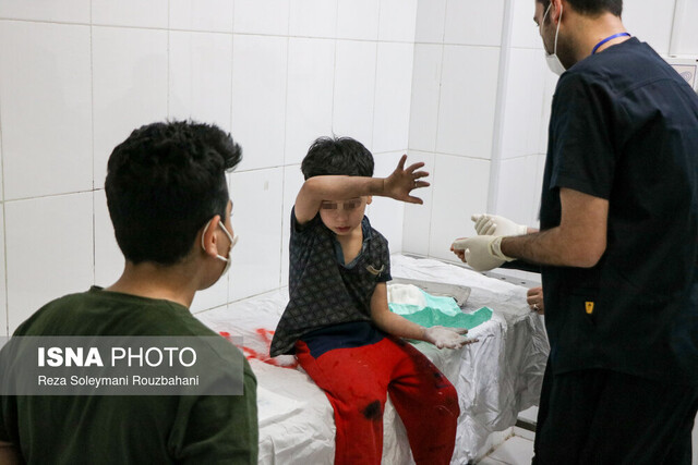 عکس از آرشیو افزایش مصدومان حوادث چهارشنبهسوری خوزستان به ۲۰ نفر