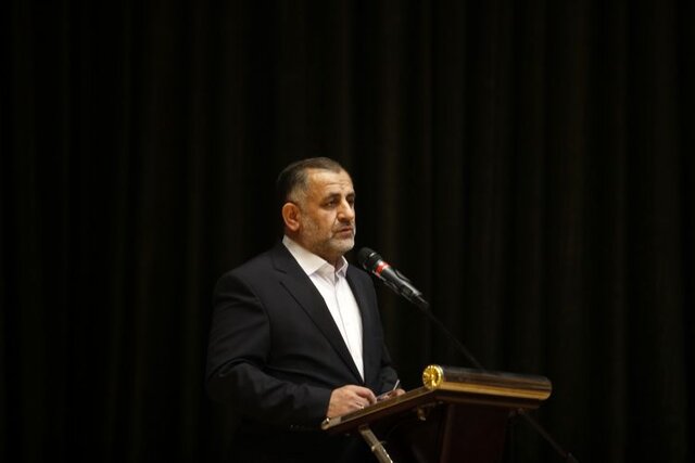 دولت نگاه ویژهای به خوزستان داشته باشد