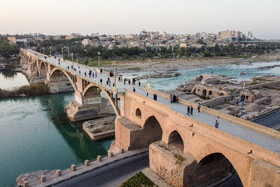 مسافران نوروزی در کنار رودخانه دز-دزفول