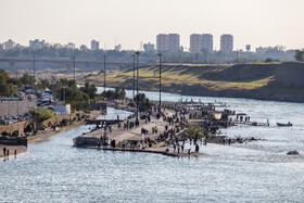 مسافران نوروزی در کنار رودخانه دز-دزفول