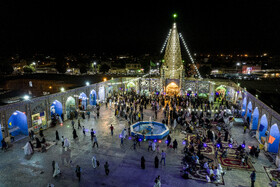 مسافران نوروزی در  حرم حضرت دانیال نبی(ع)