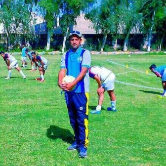 فوتبال خوزستان بنگاه دلالی و کاسبی عدهای شده است!