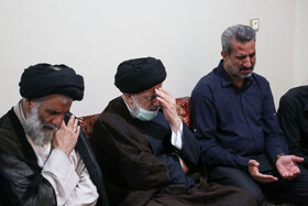 دیدار رئیس جمهور با خانوادههای جان باختگان حادثه متروپل دیدار رئیس جمهور با خانوادههای جان باختگان حادثه متروپل