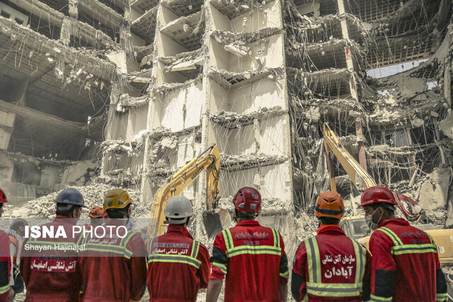 از روزهای نبرد آتشنشانان با حوادث کوچک و بزرگ...