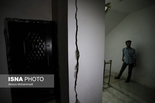 اهالی ساختمان "عدالت ۲" از ترس آوار، آواره شدهاند