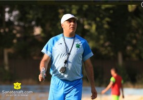 پرکاس سرمربی نفت آبادان شد