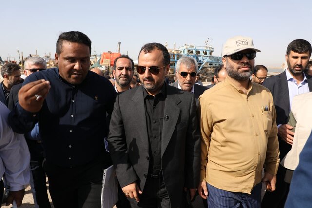 خاندوزی: کالاهای ته لنجی به رسمیت شناخته می‌شوند