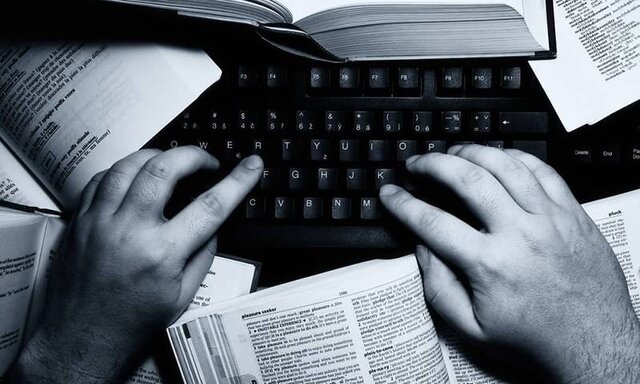 نیاز به تغییراتی در ملاکهای گزینش استاد مترجمی