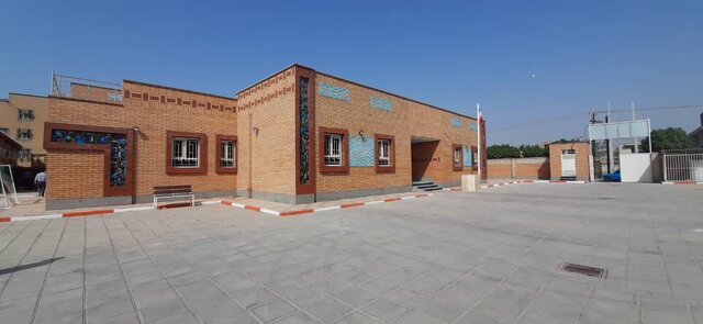 ساخت یک میلیون و ۳۰۰ هزار مترمربع مدرسه در خوزستان