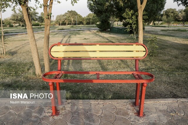 عکس تزئینی است کوتاهی برخی شهروندان موجب تخریب اموال عمومی میشود