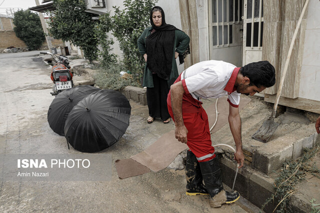 اسکان ۲۷ هزار حادثه دیده در سیل اخیر/ به ۲۰۰ خانواده حادثه دیده لرستانی امدادرسانی شد