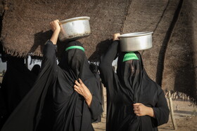 مراسم نمادین خاکسپاری شهدای کربلا - حمیدیه