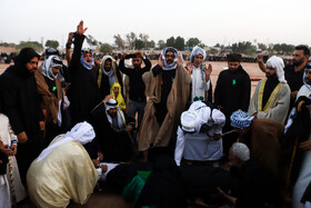 مراسم نمادین خاکسپاری شهدای کربلا - حمیدیه