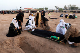 مراسم نمادین خاکسپاری شهدای کربلا - حمیدیه