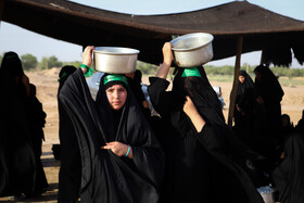 مراسم نمادین خاکسپاری شهدای کربلا - حمیدیه