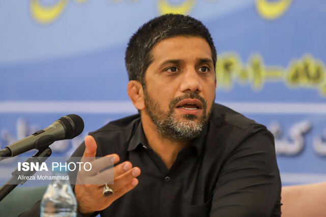 توضیح دبیر درباره علت شادی نکردن فرنگیکاران روی سکوی جام جهانی توضیح دبیر درباره علت شادی نکردن فرنگیکاران روی سکوی جام جهانی