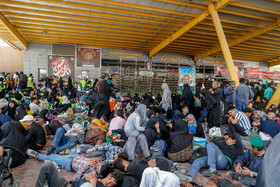 عبور زائران اربعین حسینی از مرز شلمچه