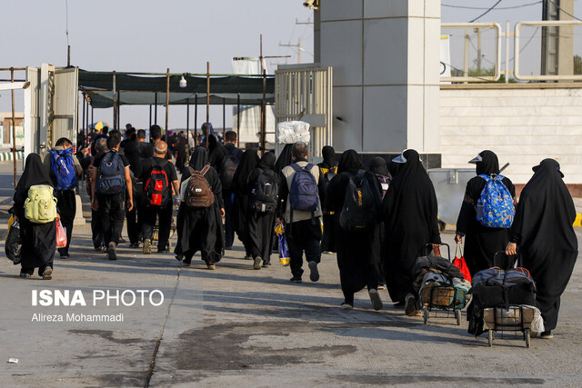 مرز چذابه اعزام ونتاکسیهای جدید اهواز به چذابه برای جابهجایی زائران