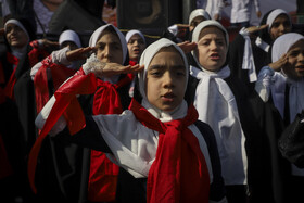 اجتماع نوجوانان دانش آموز و تشییع پیکر یک شهید گمنام دفاع مقدس در اهواز