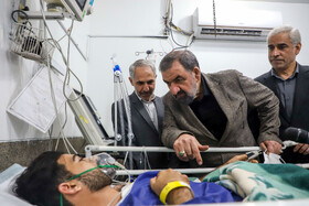 عیادت معاون اقتصادی رییس جمهور از مصدومان حادثه تروریستی ایذه