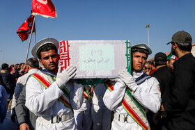 ورود پیکرهای پاک ۱۱۱ شهید دفاع مقدس به کشور