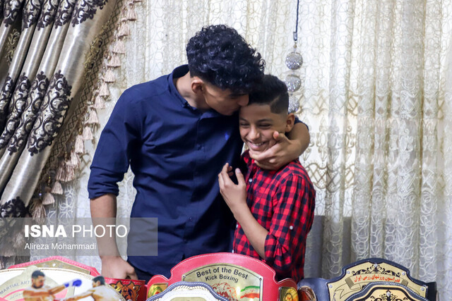 قهرمانهایی با جیب خالی؛ داستان زندگی سهیل و بشیر