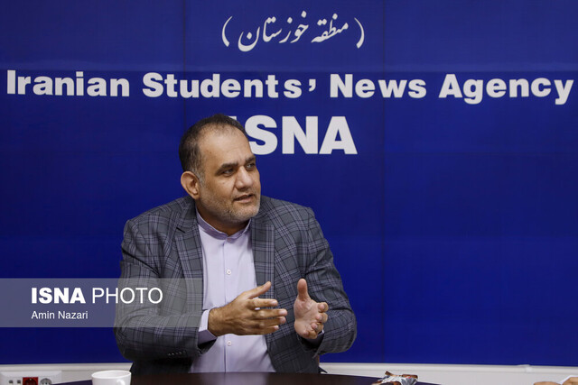 مدیران پاسخگوی خبرنگاران باشند/ اعطای مجوز نشریات به اصحاب رسانه سپرده شود