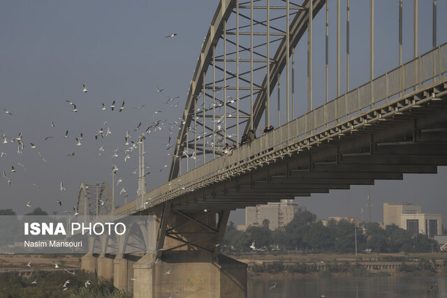 اهواز؛ خفه و آلوده، بدون آموزش از راه دور، بدون دورکاری