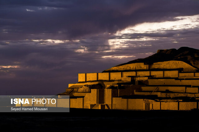 اعتراض کارکنان پایگاههای میراث ملی و جهانی خوزستان به قراردادهای استخدامی جدید