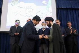 آیین تکریم و معارفه رئیس پیشین و سرپرست جدید جهاد دانشگاهی خوزستان