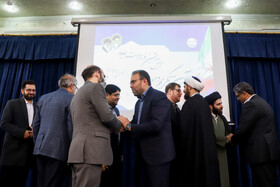 آیین تکریم و معارفه رئیس پیشین و سرپرست جدید جهاد دانشگاهی خوزستان