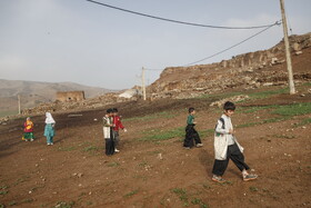 عشایر روستای قبله‌ای علیا در شهرستان مسجدسلیمان این هفته میزبان برگزاری این جشنواره بود و اداره کل کتابخانه‌های عمومی خوزستان با همکاری هلال احمر، بهداشت، دامپزشکی و ورزش همگانی در کنار خدمات کتابخانه‌ای، اهدای کتاب، قفسات کتابخانه‌ای، خدمات بهداشتی و سلامت، آموزش مقابله با مخاطرات طبیعی، سلامت دام، ورزش و بازی های بومی و محلی را به ساکنان این روستا ارائه کردند.