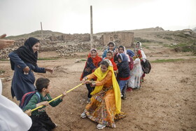 عشایر روستای قبله‌ای علیا در شهرستان مسجدسلیمان این هفته میزبان برگزاری این جشنواره بود و اداره کل کتابخانه‌های عمومی خوزستان با همکاری هلال احمر، بهداشت، دامپزشکی و ورزش همگانی در کنار خدمات کتابخانه‌ای، اهدای کتاب، قفسات کتابخانه‌ای، خدمات بهداشتی و سلامت، آموزش مقابله با مخاطرات طبیعی، سلامت دام، ورزش و بازی های بومی و محلی را به ساکنان این روستا ارائه کردند.