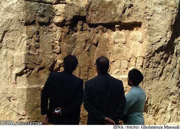 عکس تزئینی است هجوم بیامان حفاران غیرمجاز به محوطه باستانی شمی در ایذه